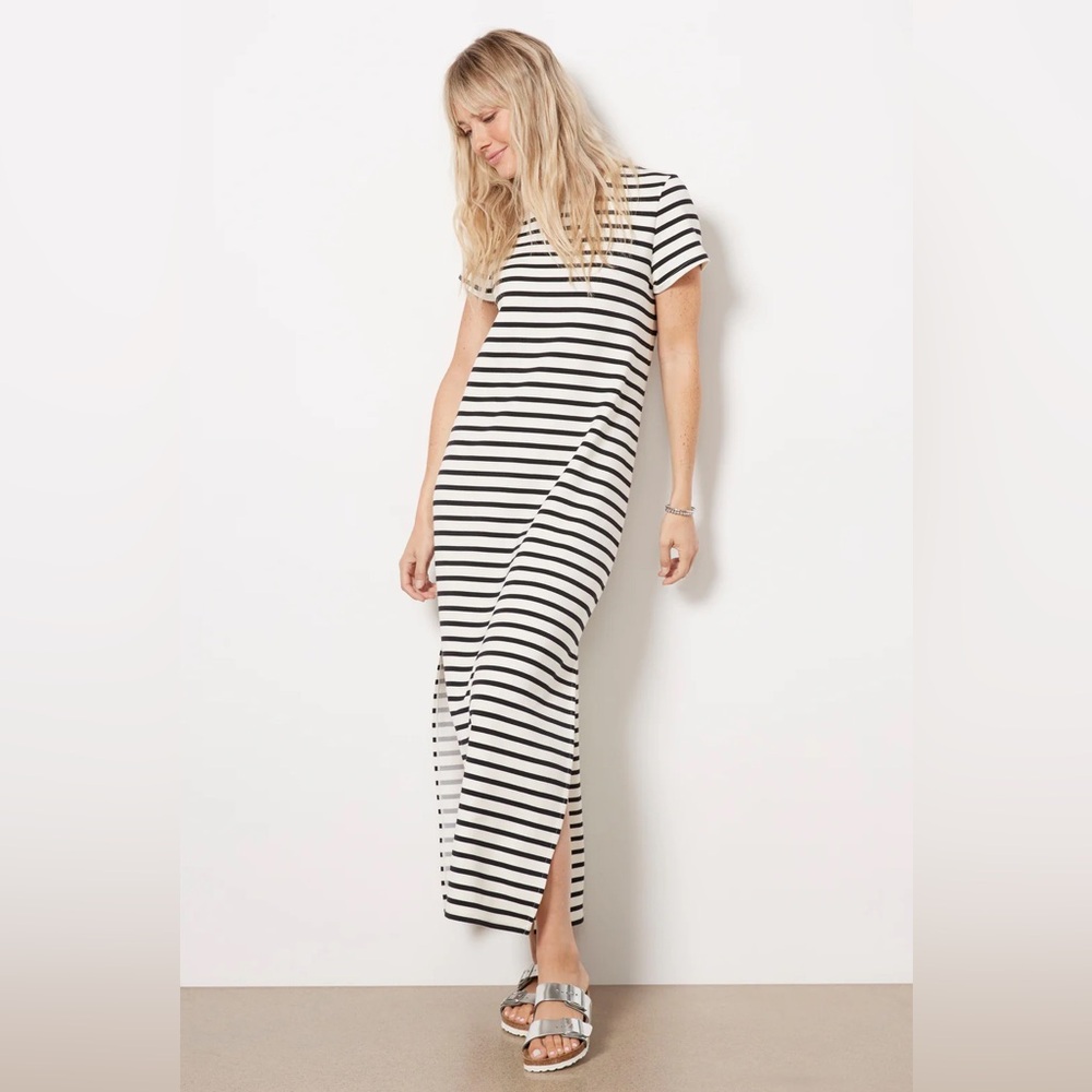 SPANX AirEssentials Black and White Striped Maxi Dress size XS